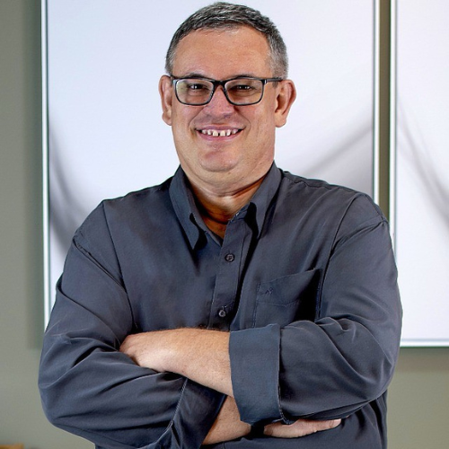 José